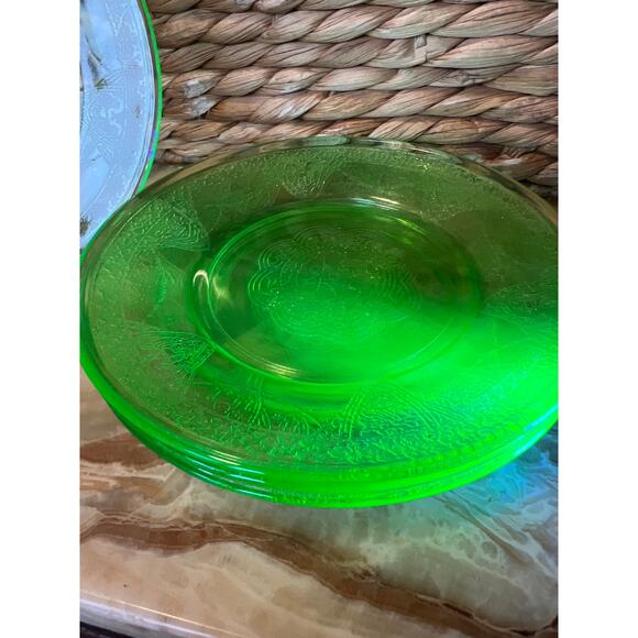 Art Deco Depression Glass 6” Dessert Plates-Glow - Picture 4 of 9